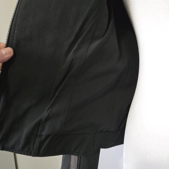 RUNWAY NEW YORK  Black Jacket. Size XL- Fits Small - Picture 8 of 13